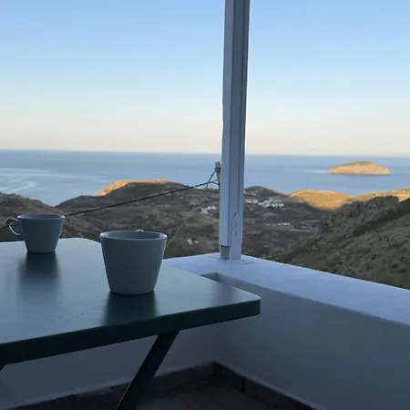 Camaraki House * Serifos Town